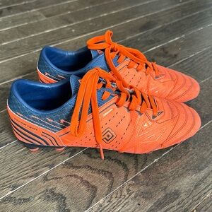 Men’s/Boy’s soccer cleats size 7